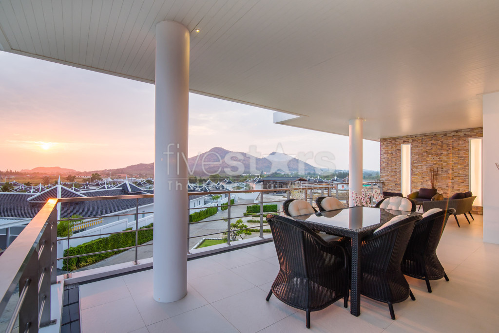High Quality Terrace Units on Exclusive Estate
